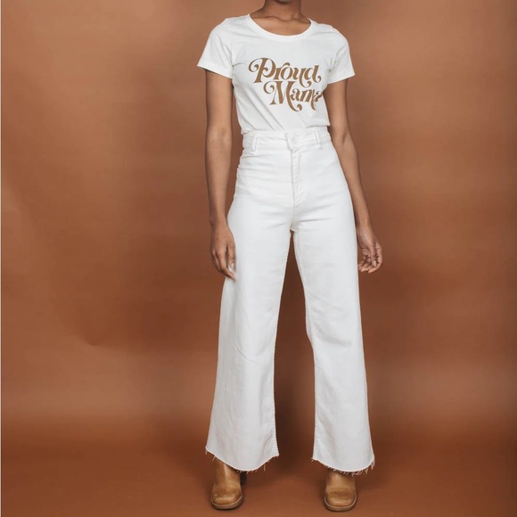 Proud Mama Scoop Neck T-Shirt - Picture 5 of 9